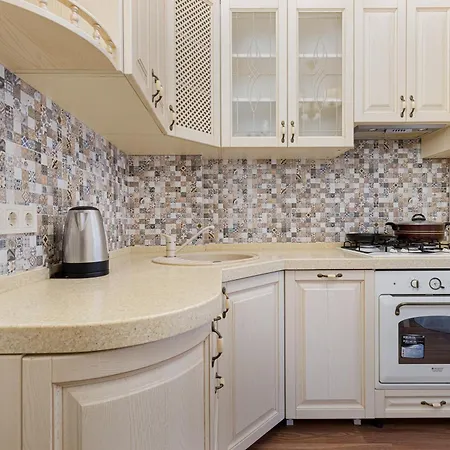 Deribasivska 10 Luxury