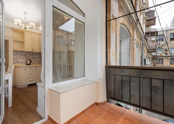 Deribasivska 10 Luxury 4*