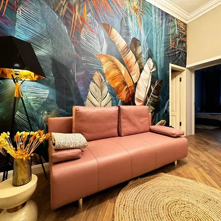 Hotel apartamentowy Deribasivska 10 Luxury 4*